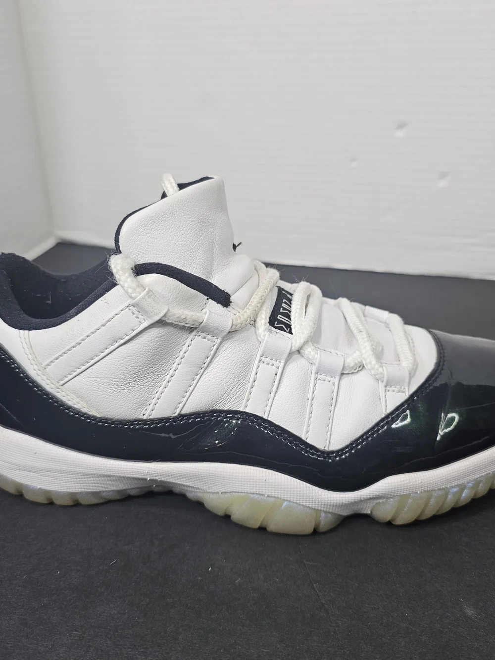 Jordan classic white